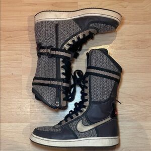 Nike Women’s Vandal Venti Madeira Sneakers